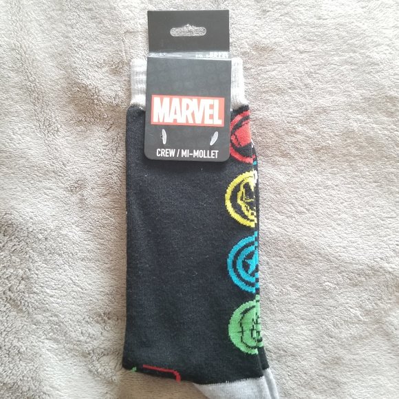 Marvel Avengers Forever Crew Socks - Picture 1 of 4
